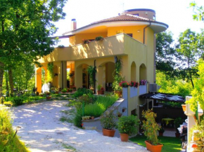 Отель Villa Almelia  Винкьятуро